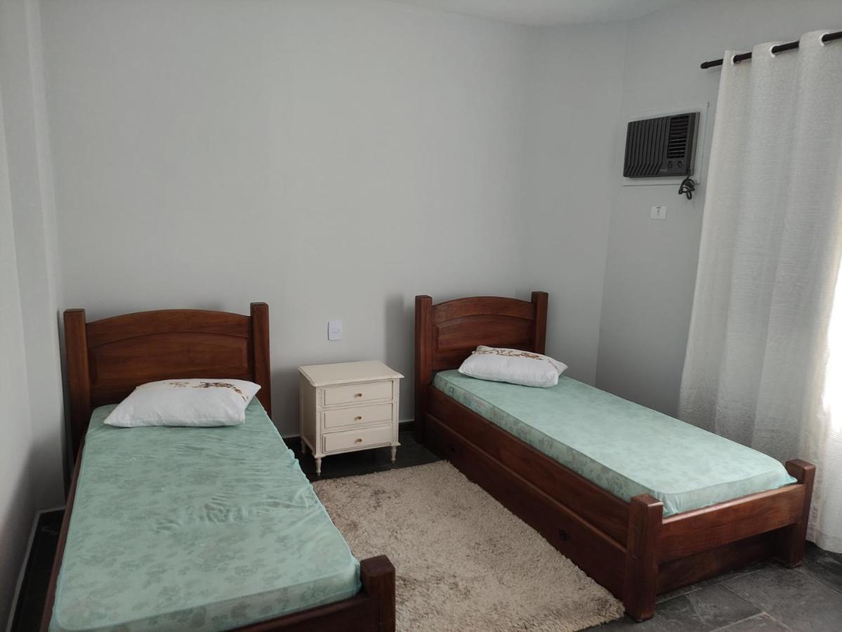 Apartamento Praia Da Enseada 2 瓜鲁雅 外观 照片