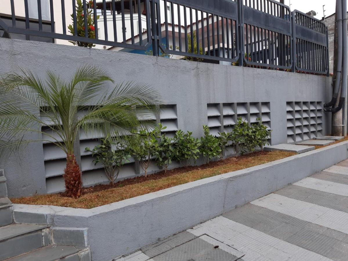 Apartamento Praia Da Enseada 2 瓜鲁雅 外观 照片